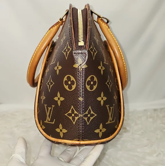 🔥😍Beautiful Condition😍🔥 Louis Vuitton Monogram Handbag - Picture 10 of 17
